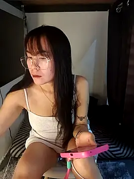 Bad bish21 online show from 8, 8, 2026