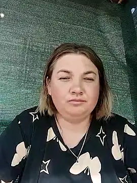 MiyaOlliver online show from 30, 6, 2026