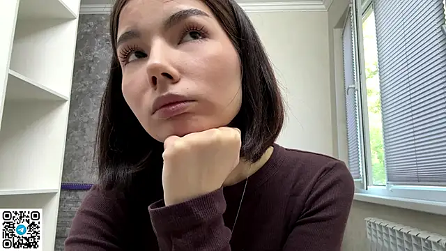 MarylnMonnier online show from 5, 5, 2026