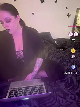 tacyeannxo online show from 29, 7, 2026