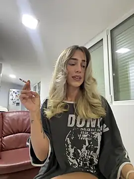 ZenyShy online show from 18, 5, 2026