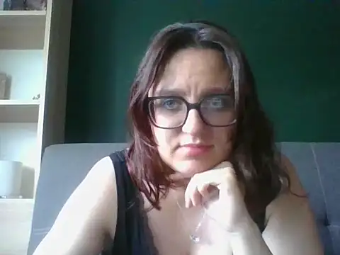 sensual paris online show from 3, 6, 2026