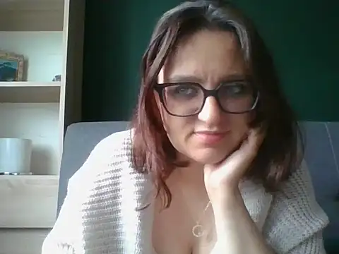 sensual paris online show from 11, 6, 2026