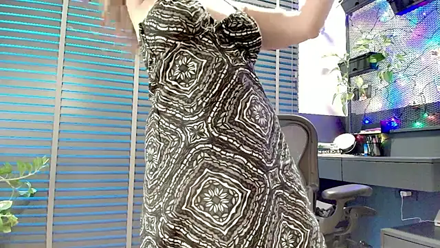 Peachy  online show from 25, 4, 2026