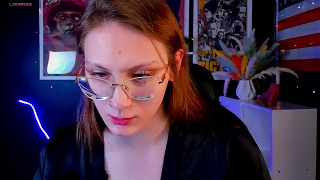 Queen Milena online show from 2, 5, 2026