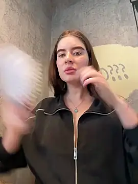 Lili of sin online show from 18, 6, 2026