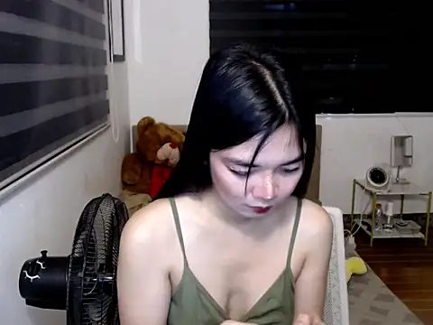 Snapshot of KylieXKendall chatting on 16, 6, 2026 KylieXKendall online show from 16, 6, 2026