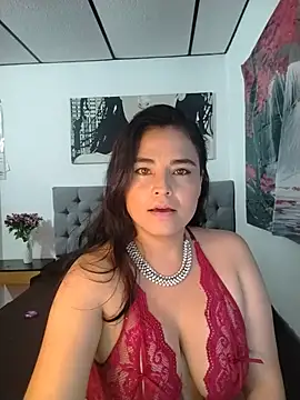 Snapshot of ANIEROUSE chatting on 15, 7, 2026 ANIEROUSE online show from 15, 7, 2026
