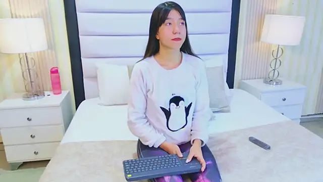 VioletSweetts online show from 27, 5, 2026