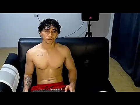 Snapshot of mateo_jack chatting on 14, 5, 2026 mateo jack online show from 14, 5, 2026