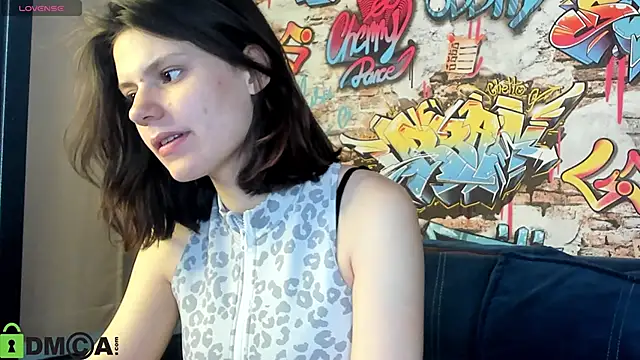 Kira Be11 online show from 7, 6, 2026