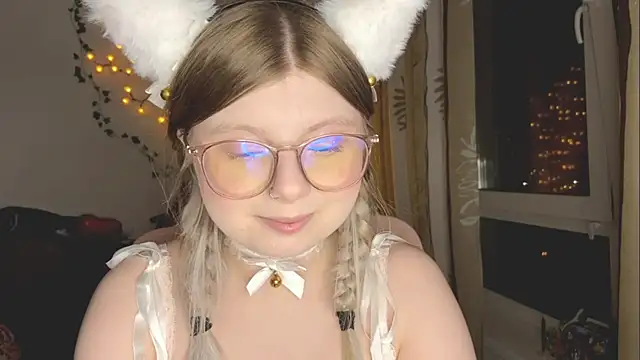 Snapshot of YukiBlush chatting on 16, 6, 2026 YukiBlush online show from 16, 6, 2026