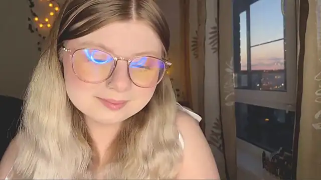 YukiBlush online show from 17, 6, 2026