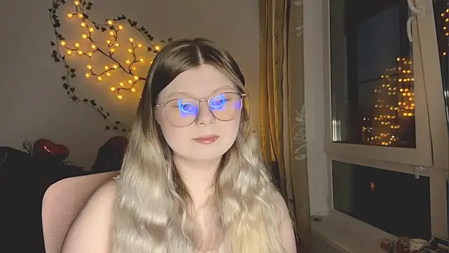 YukiBlush online show from 4, 7, 2026