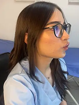 Sweet Milaa1 online show from 9, 5, 2026