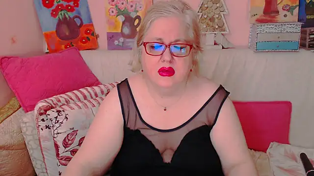 Snapshot of Maturelove_xxx chatting on 15, 5, 2026 Maturelove xxx online show from 15, 5, 2026