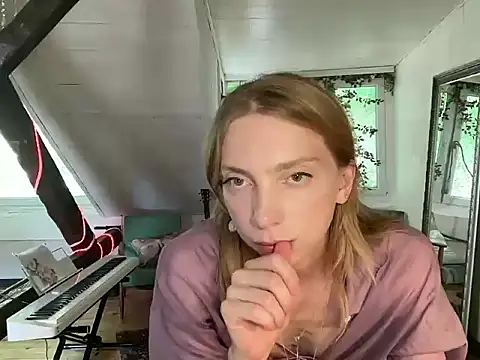 AnnaDarko online show from 19, 6, 2026