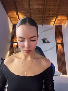 Snapshot of catalina_lafer chatting on 3, 6, 2026 catalina lafer online show from 3, 6, 2026