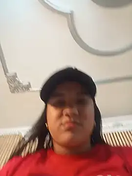 NATY BUSTOS online show from 22, 5, 2026