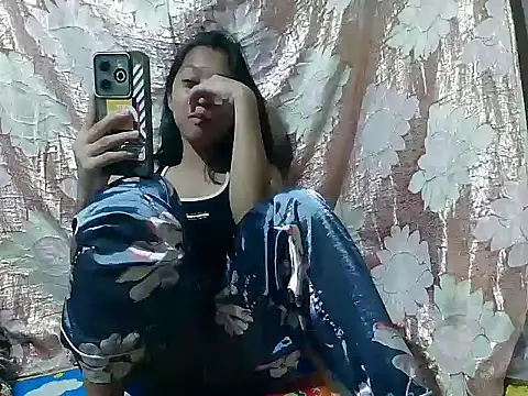 Snapshot of Yours_AsianPinayGirl18 chatting on 24, 5, 2026 Yours AsianPinayGirl18 online show from 24, 5, 2026
