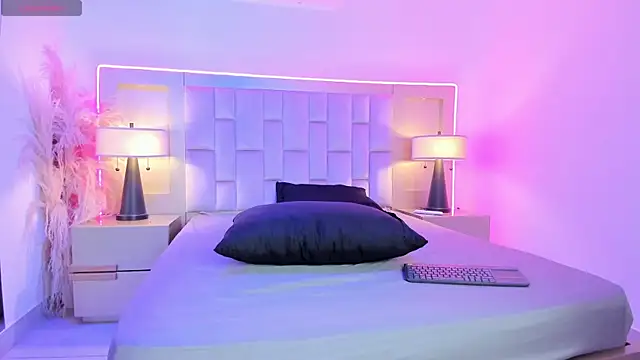 Snapshot of StefannyLizz chatting on 1, 6, 2026 StefannyLizz online show from 1, 6, 2026