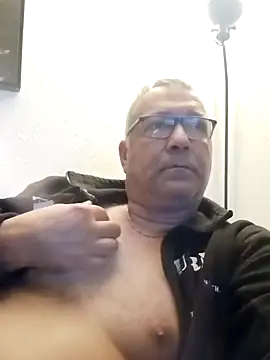 Soloyan online show from 5, 1, 2025