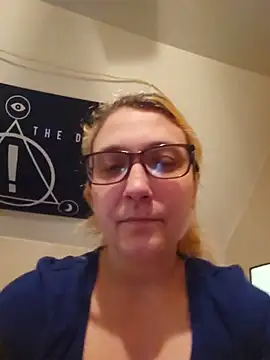 Thatonebinch online show from 13, 5, 2026