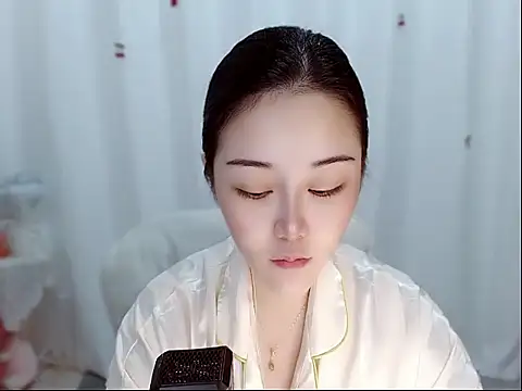 Amy-cnbaby online show from 18, 5, 2026