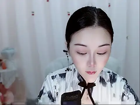 Amy-cnbaby online show from 22, 5, 2026