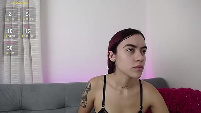 Snapshot of tessafoxie chatting on 21, 5, 2026 tessafoxie online show from 21, 5, 2026