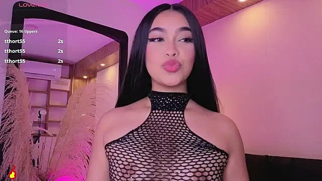 Chloe monroee online show from 6, 8, 2026
