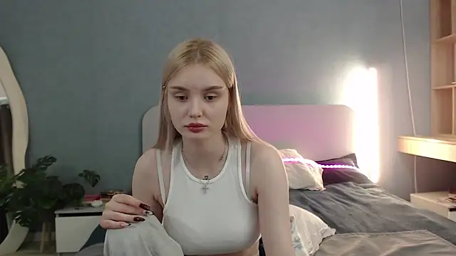 Snapshot of Angel_Share chatting on 7, 6, 2026 Angel Share online show from 7, 6, 2026