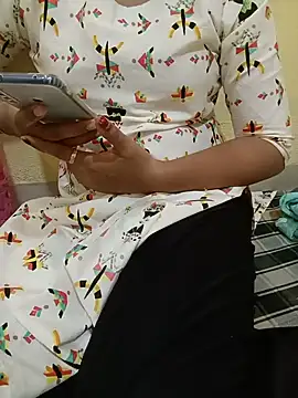 Seema yadav01 online show from 18, 6, 2026