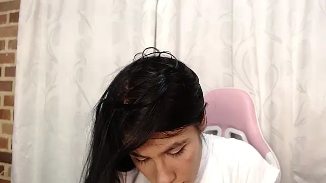 ailyn-29 online show from 9, 5, 2026