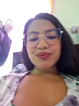 Snapshot of Hot_Sophy_ chatting on 9, 5, 2026 Hot Sophy online show from 9, 5, 2026