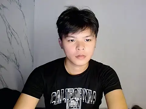 yourhotasiandoms online show from 5, 8, 2026