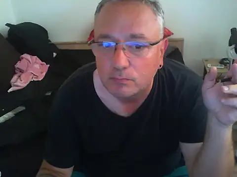 Snapshot of GeorgeCarlo chatting on 5, 6, 2026 GeorgeCarlo online show from 5, 6, 2026