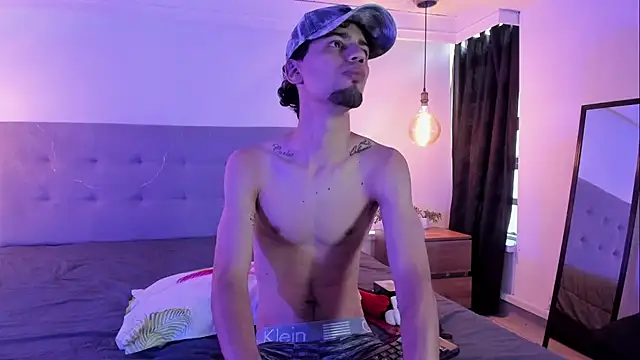MichaelEvanss  online show from 22, 5, 2026