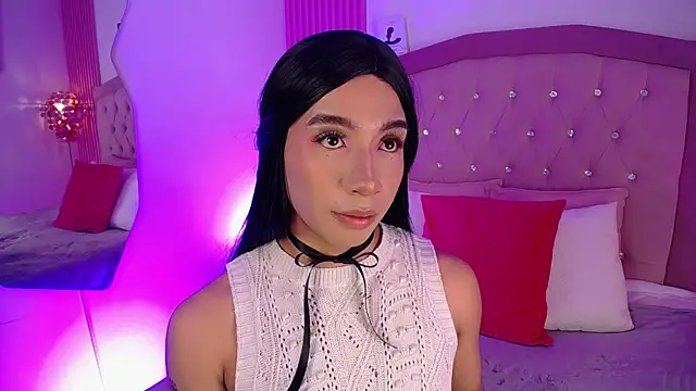 Khloe Dangel online show from 8, 5, 2026