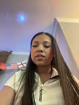 Dulcerouss   online show from 15, 6, 2026