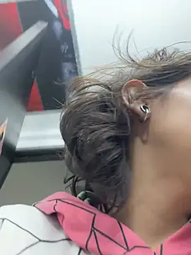 Evelin Hellsing online show from 6, 6, 2026
