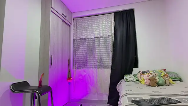  peachyboy online show from 12, 7, 2026