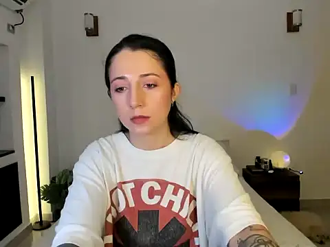 EvangelineLoveee online show from 26, 7, 2026