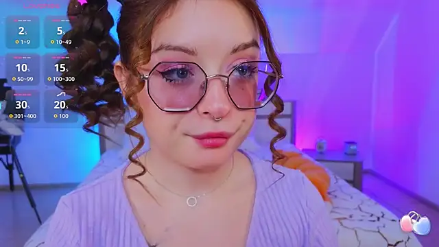 selenamils online show from 11, 5, 2026