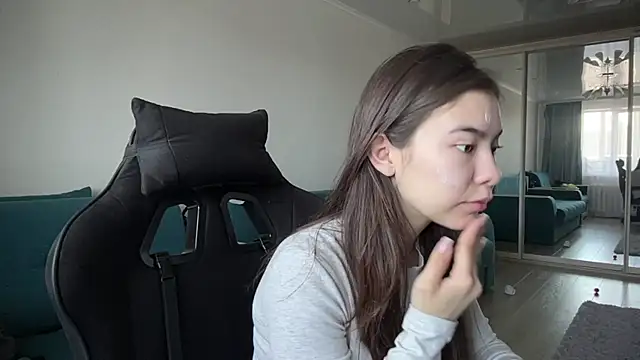 Snapshot of Ellewaay chatting on 21, 5, 2026 Ellewaay online show from 21, 5, 2026