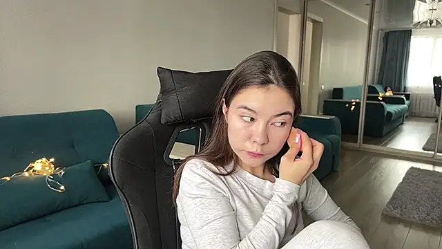 Snapshot of Ellewaay chatting on 5, 6, 2026 Ellewaay online show from 5, 6, 2026