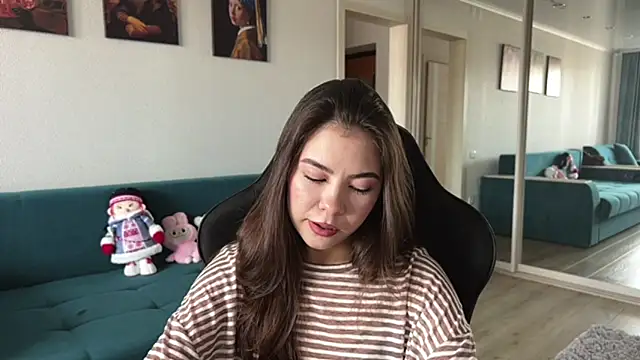 Snapshot of Ellewaay chatting on 14, 7, 2026 Ellewaay online show from 14, 7, 2026