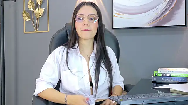 SusanZmith online show from 4, 6, 2026