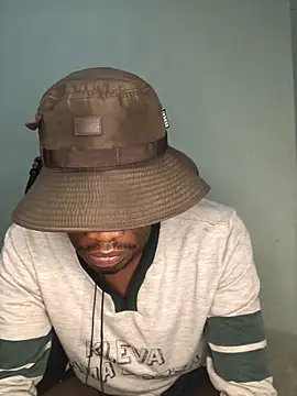 Snapshot of thandolezwe1 chatting on 9, 5, 2026 thandolezwe1 online show from 9, 5, 2026