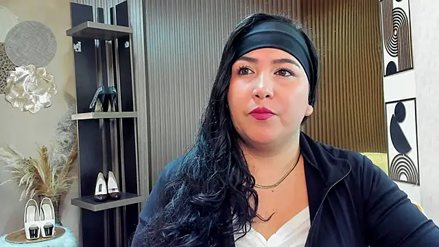BBWLuxuryMuse online show from 4, 5, 2026